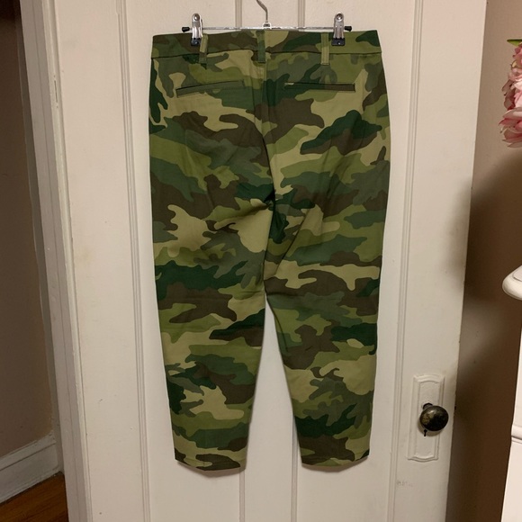 J. Crew Camo Capris - Picture 6 of 6